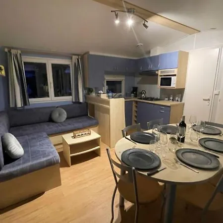 Mobil Spacieux - 7 Pers. - Api-1-52-2159