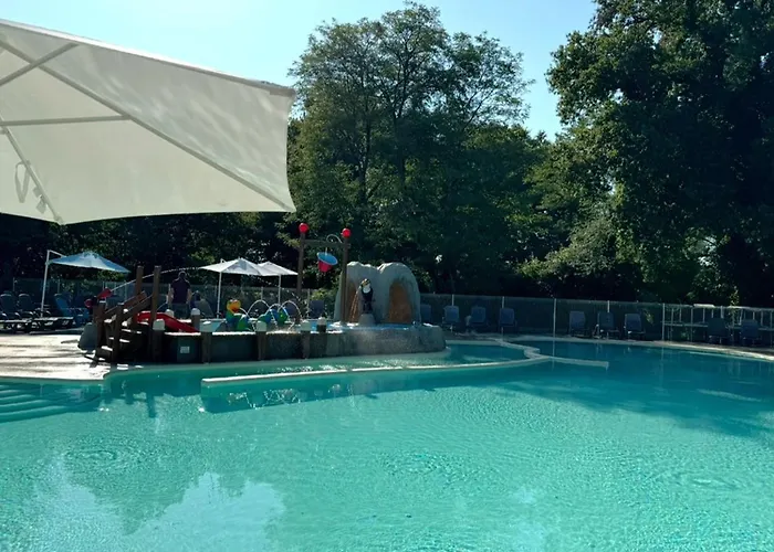 Mobil Spacieux - 7 Pers. - Api-1-52-2159 Campsite