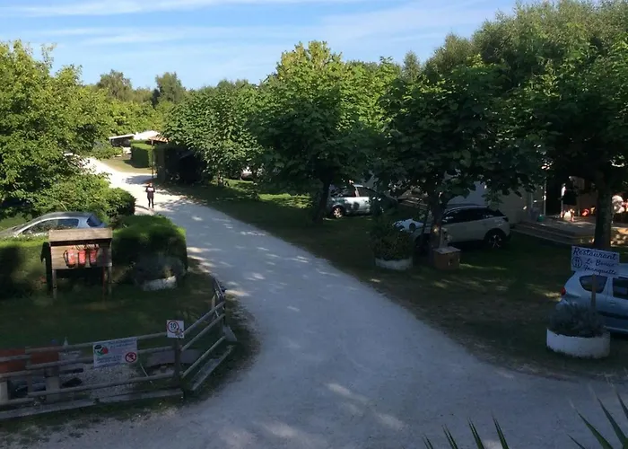 Campsite Mobil Spacieux - 7 Pers. - Api-1-52-2159 *